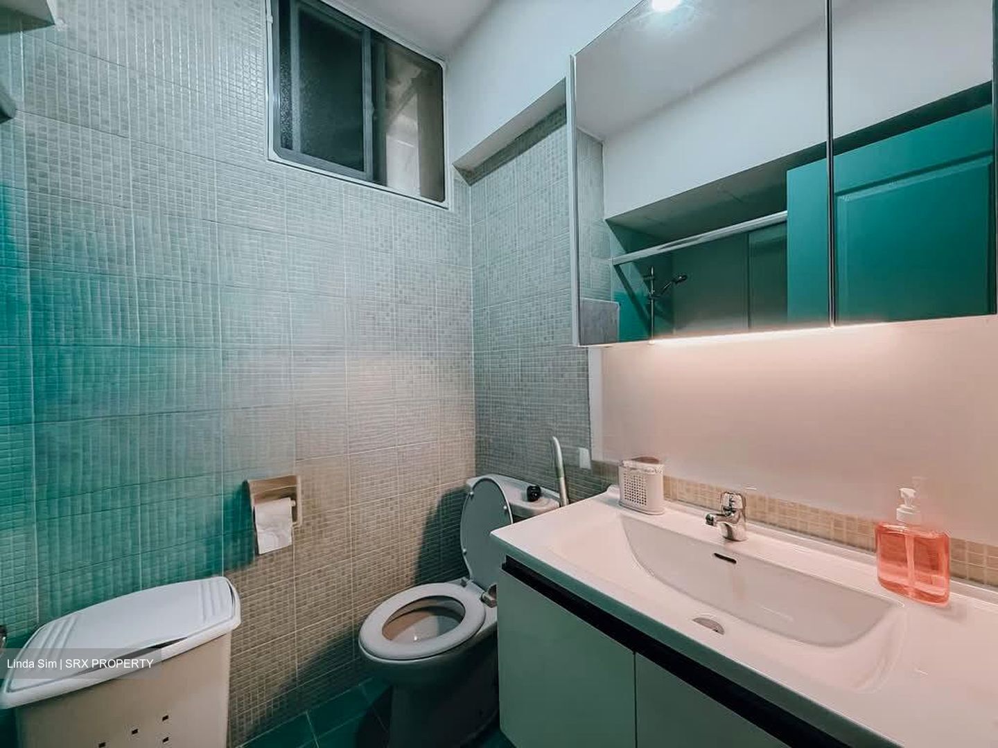 Crystal Court (D10), Apartment #547150861